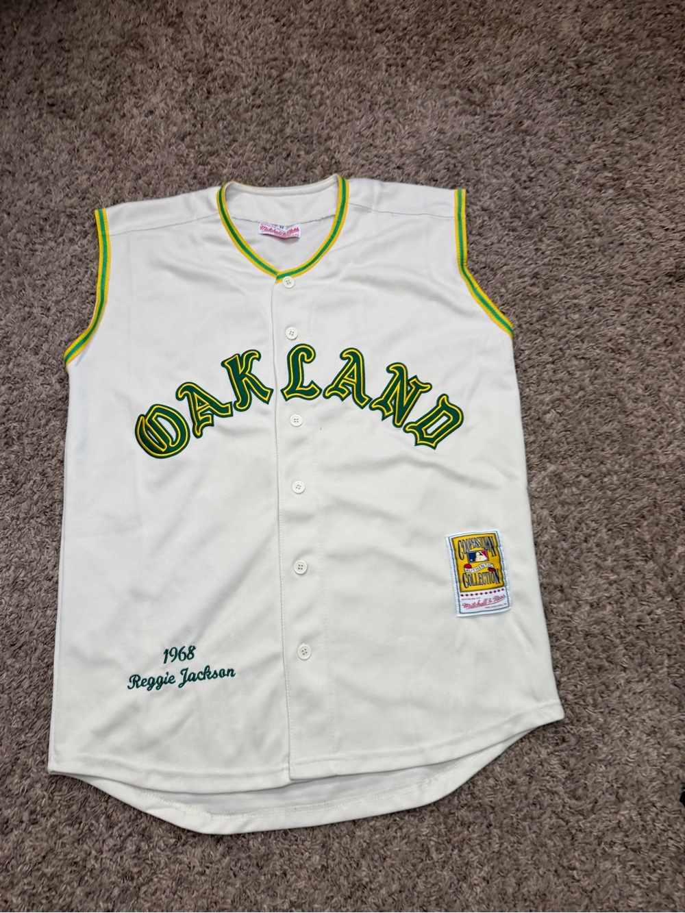 Mitchell&Ness Reggie Jackson # 9 Oakland Athletics 1968 MLB Jersey Size Medium